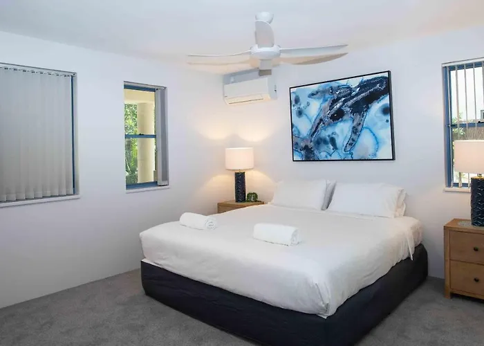 Byron Bay Accom Unit 1 46 Lawson Street, Byron Bay - Nautilus